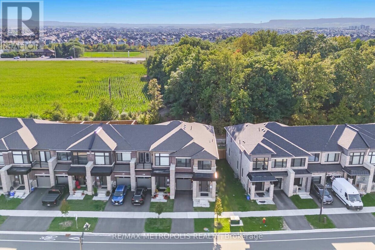 Photo principale - 1460 Rose Way