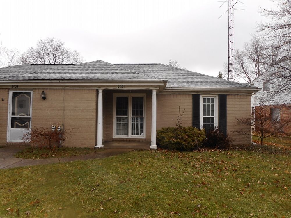 2 Bedroom Ranch Duplex Room for Rent in Canton, OH