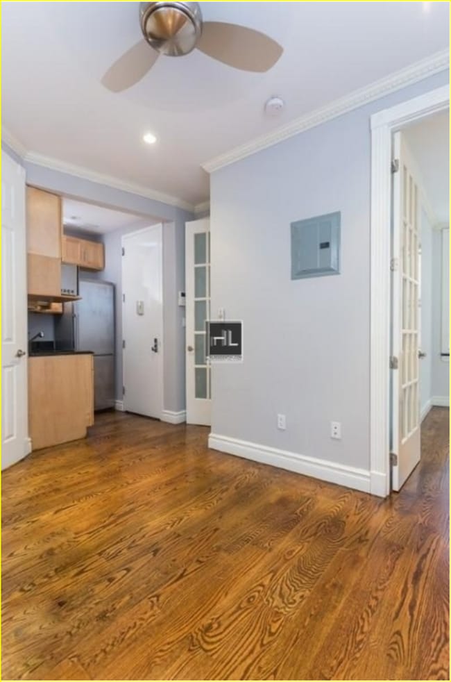 Building Photo - East 35th Street