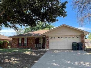 Building Photo - 2807 Concho Ln