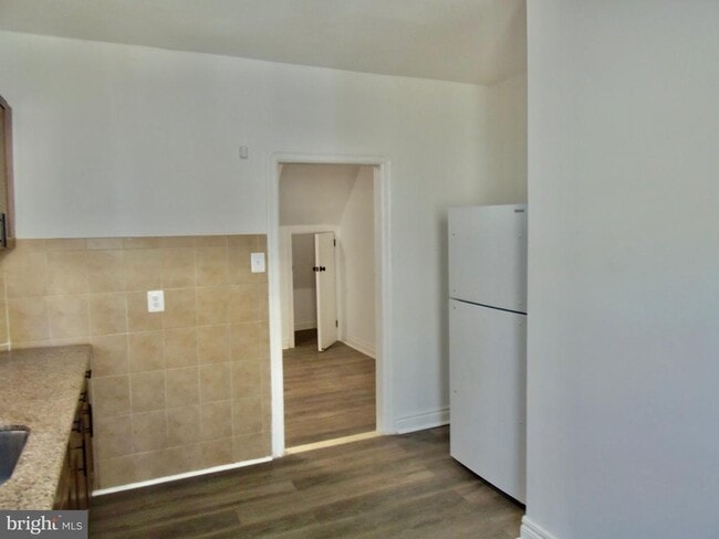 Foto del edificio - 405 W Ruscomb St