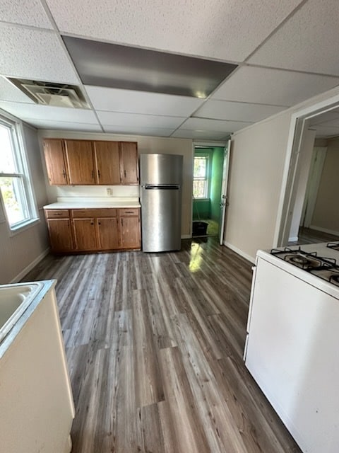 Building Photo - 960 W 16th St