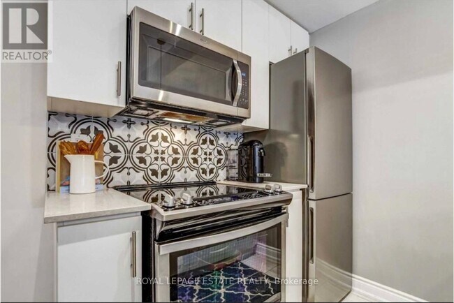 Photo du bâtiment - 28 Fieldway Rd