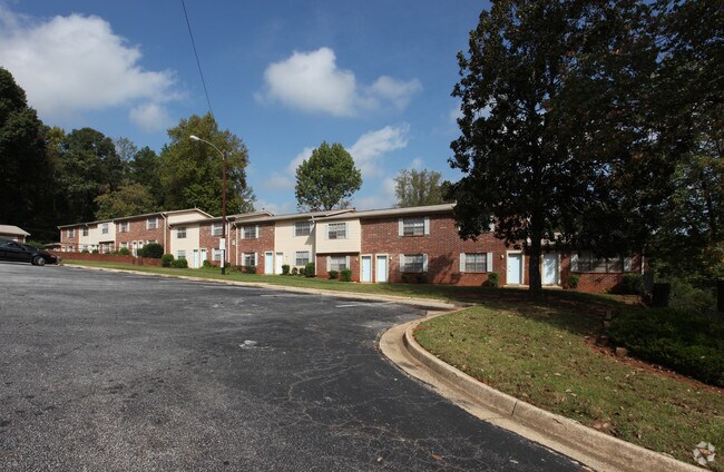 Foto del edificio - Kingstown Townhomes