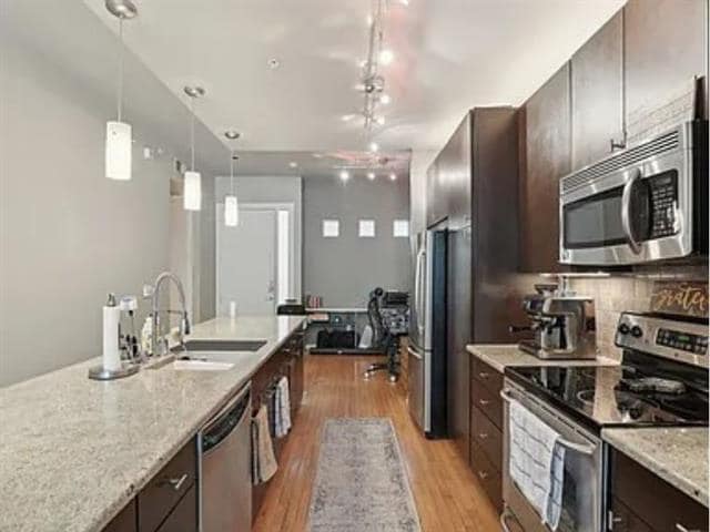 Building Photo - 2950 McKinney Ave