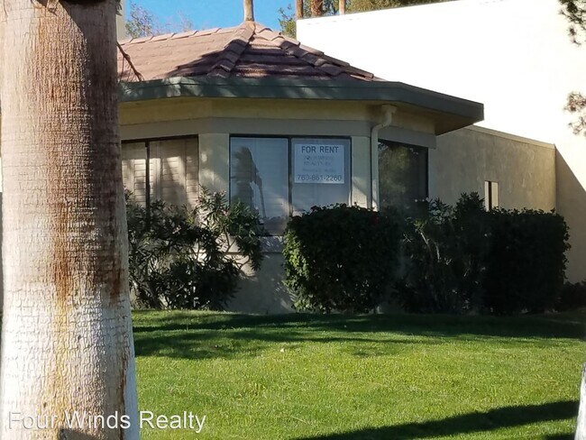 Foto del edificio - 1725 N Via Miraleste