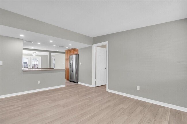 Foto del edificio - 1818 Nevada Ave NE