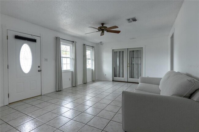 Foto del edificio - 809 Florida Pkwy