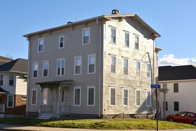 Building Photo - 54 West St