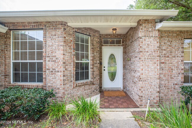 Building Photo - 12304 Waterfall Ct