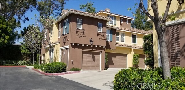 Building Photo - 1100 Timberwood