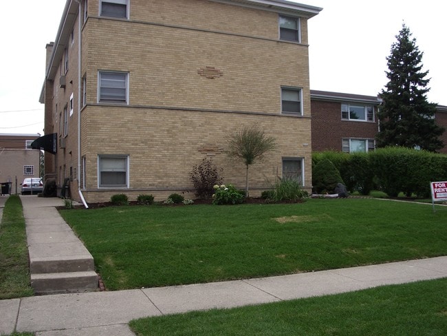 Building Photo - 8906 Wisner St