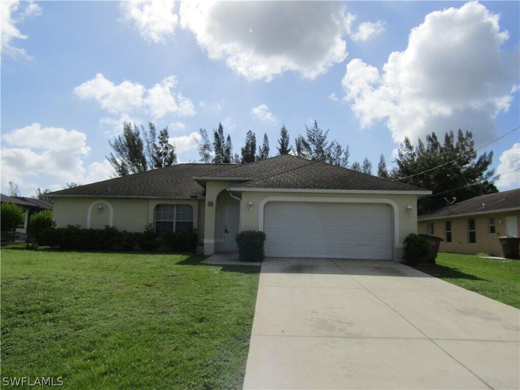 Primary Photo - 1529 SW 15th Pl