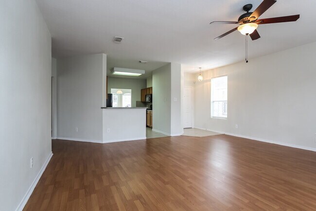 Foto del edificio - 12146 Landsdown Ridge Way