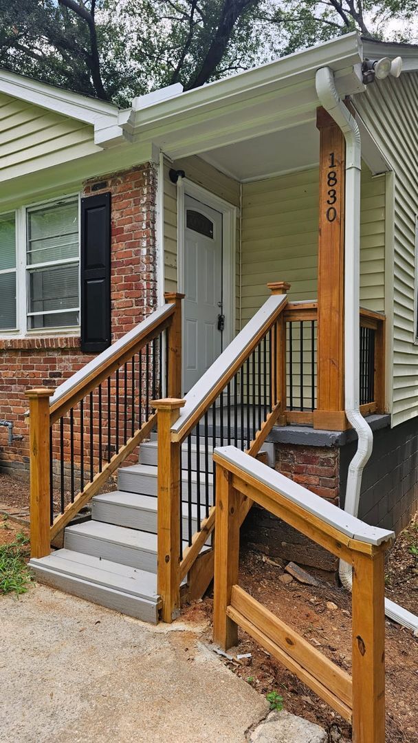 Building Photo - Charming 3BR/2BA Ranch Just off Glenwood Rd!