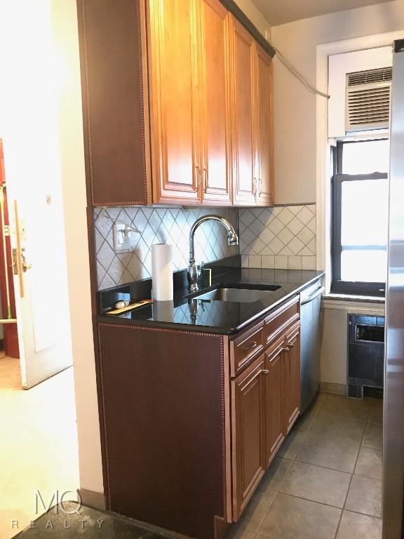 Foto del edificio - 4755 39th Pl