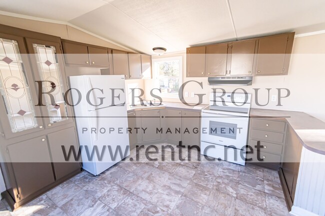 Building Photo - Homes for Rent in Warrenton NC - 13 Countr...