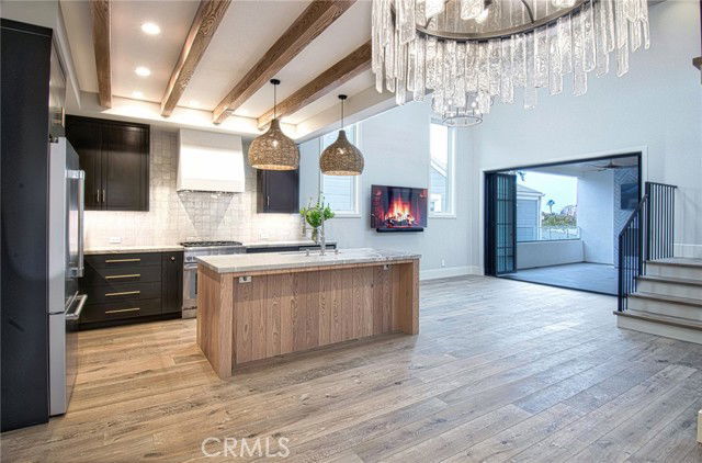 Foto del edificio - 710 Avocado Ave