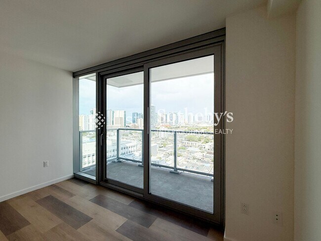 Foto del edificio - 1515 Liona St