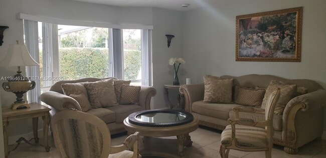 Foto del edificio - 9835 SW 56th St