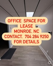 Building Photo - 2530 W Roosevelt Blvd