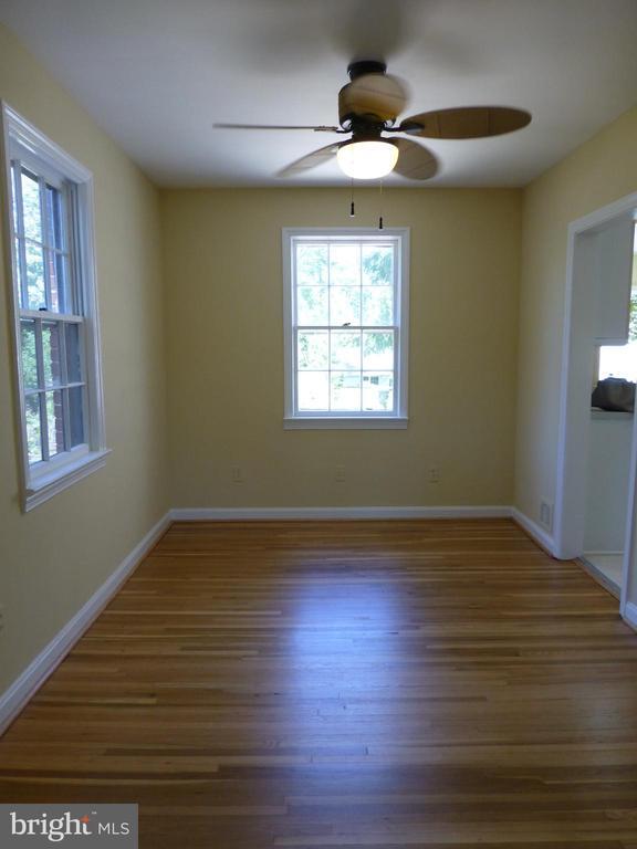 Foto del edificio - 5301 N Carlin Springs Rd