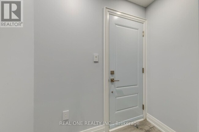 Building Photo - 6150 Duford Dr