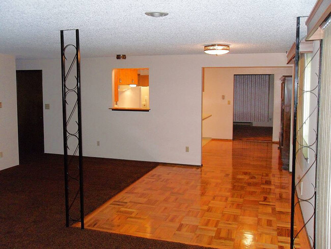 Foto del edificio - Very Nice 4 Bdrm 2 bath Rambler in Spanaway!