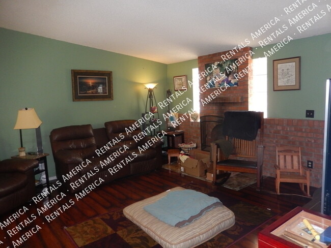 Building Photo - 9801 E Nicaragua Pl