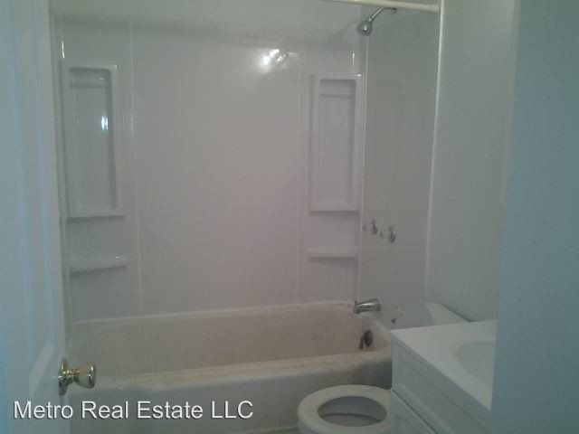 Building Photo - 2 br, 1 bath House - 3617 Lillie St