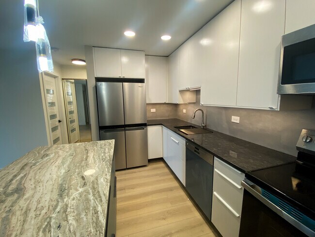 Foto del edificio - 715 W Central Rd