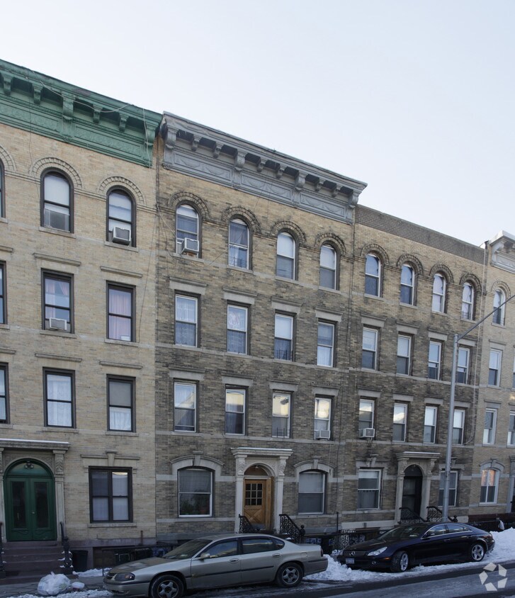 Primary Photo - 17 Clifford Pl