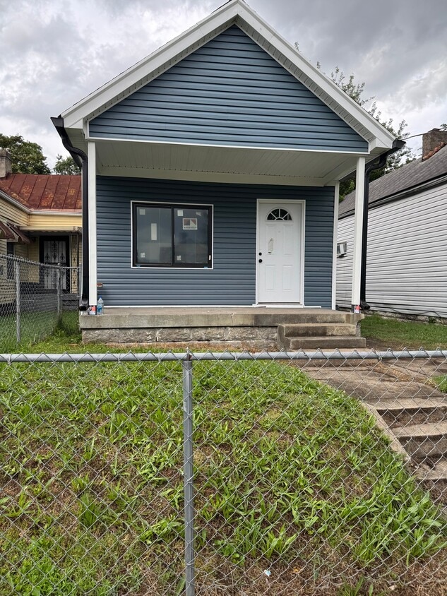Photo - 2325 Woodland Ave (Louisville, KY)