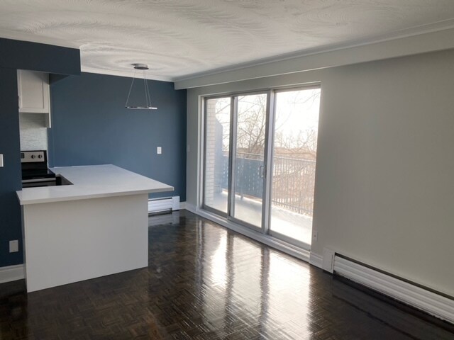 Building Photo - Beautiful 1 Bedroom, Balcony with Lake View and Full Marble Bathroom