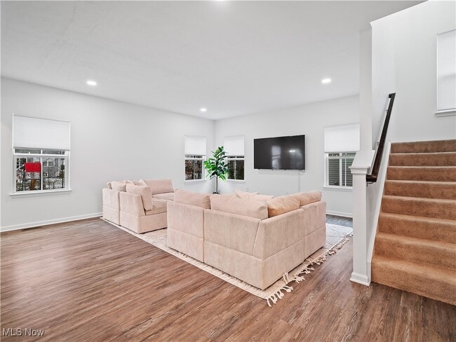 Building Photo - 9954 Ethan Dr