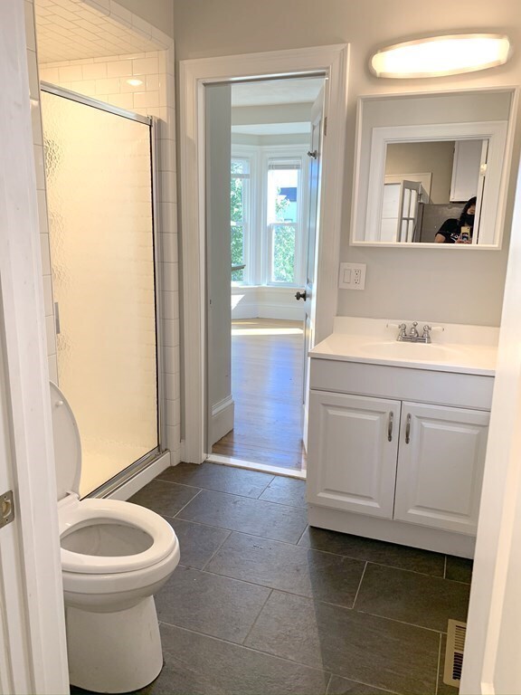 Building Photo - 59 Broadway