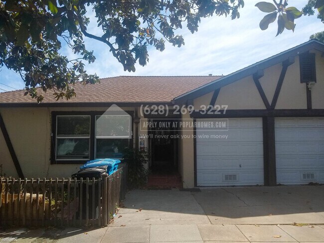 Building Photo - 1 br, 1 bath Duplex - 922 Allerton Street -