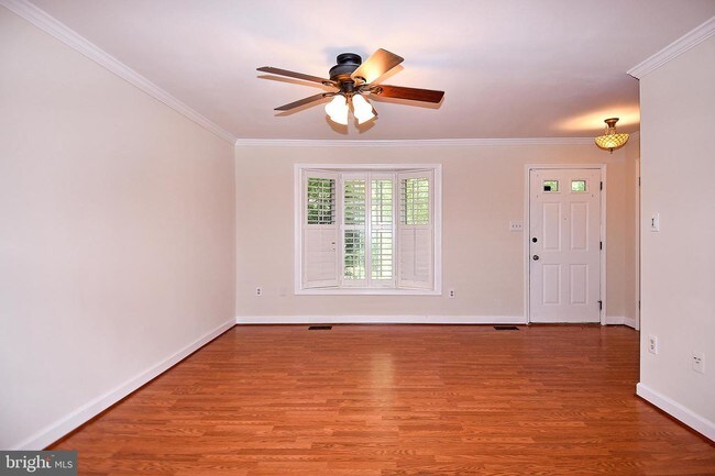 Building Photo - 6024 Crown Royal Cir