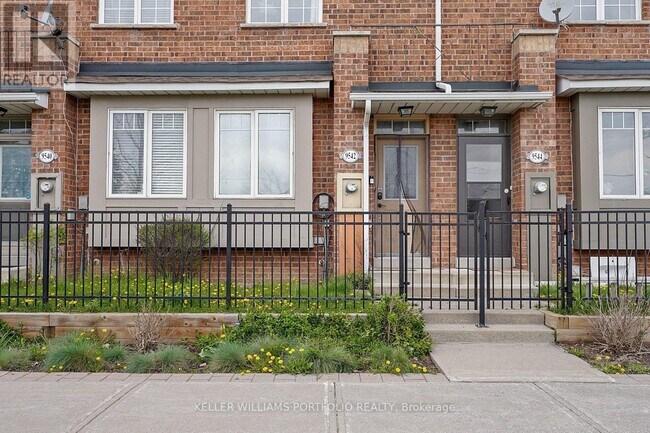 Photo du bâtiment - 9542 Sheppard Ave E