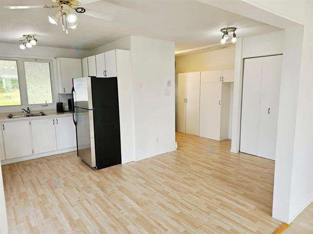 Photo du bâtiment - 1039 Rue Eugène-Trinquier
