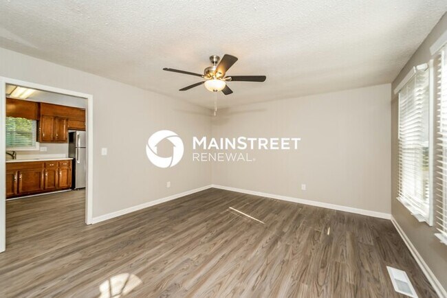 Building Photo - 3 Bedroom Pet-Friendly Home in Pinson, AL with Main Street Renewal