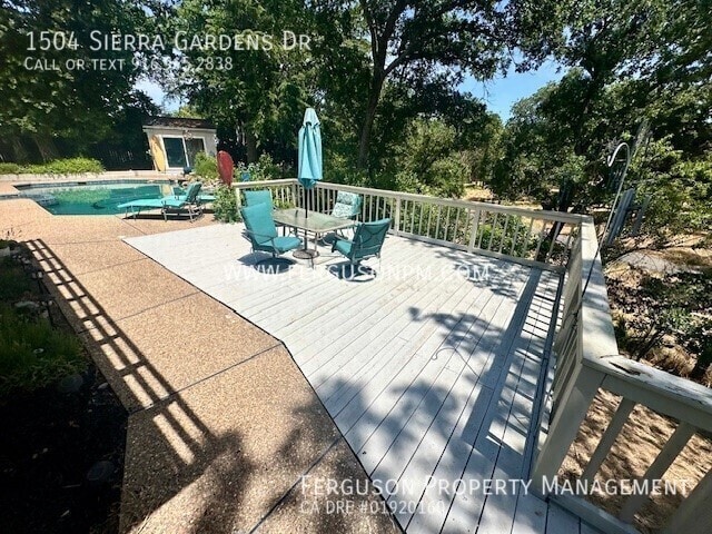 Building Photo - 1504 Sierra Gardens Dr