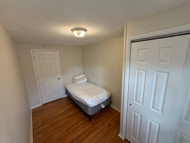 Photo - 201 N Hughes Pl Apartment