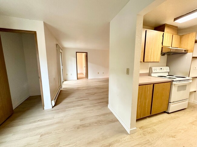 Interior Photo - Maplewood Apartments