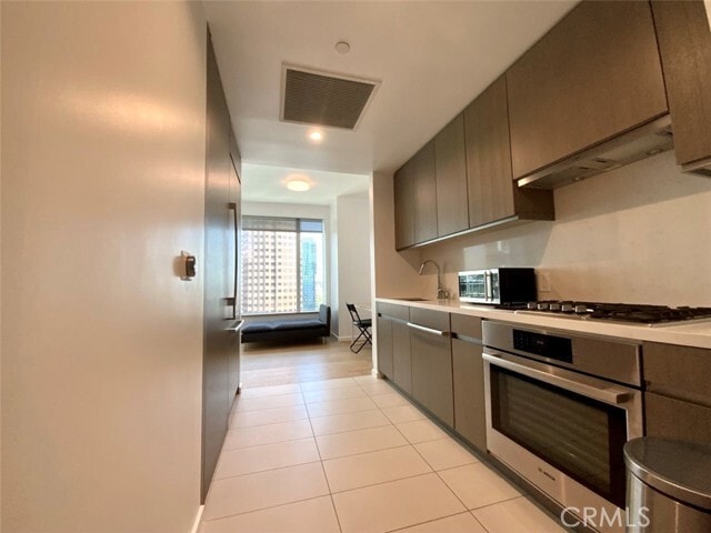 Foto del edificio - 889 Francisco St