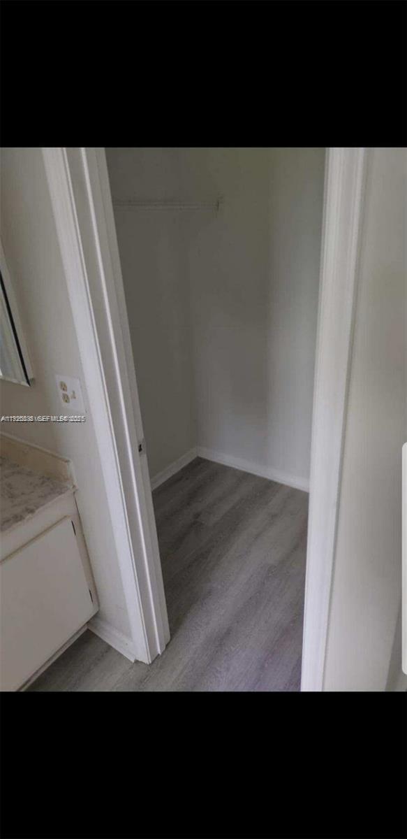 Foto del edificio - 4123 Oak Terrace Dr