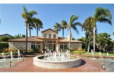 Foto principal - 21057 Tomlee Ave