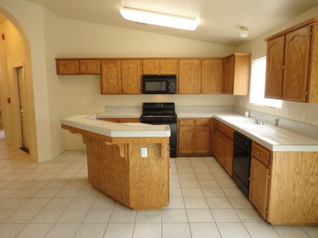 Building Photo - Marvelous 4 Bedroom 2 Bath Home with a Bonus Room