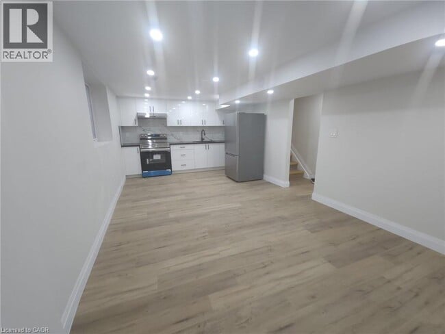 Building Photo - 43 Patterson Ave