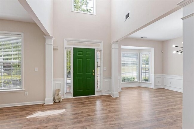 Building Photo - 100 Hawnley Trace